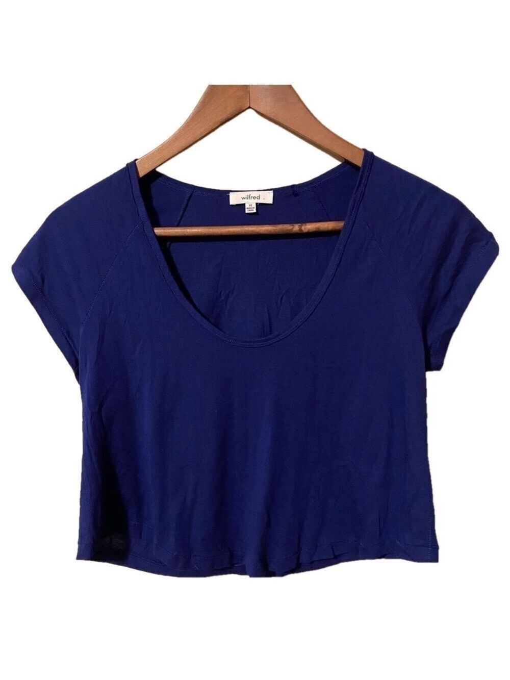 Aritzia| Wilfred Cropped Scoop neck Electric Blue.